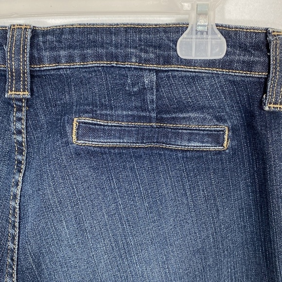 Classic Blue Women's Jeans - Picture 10 of 12